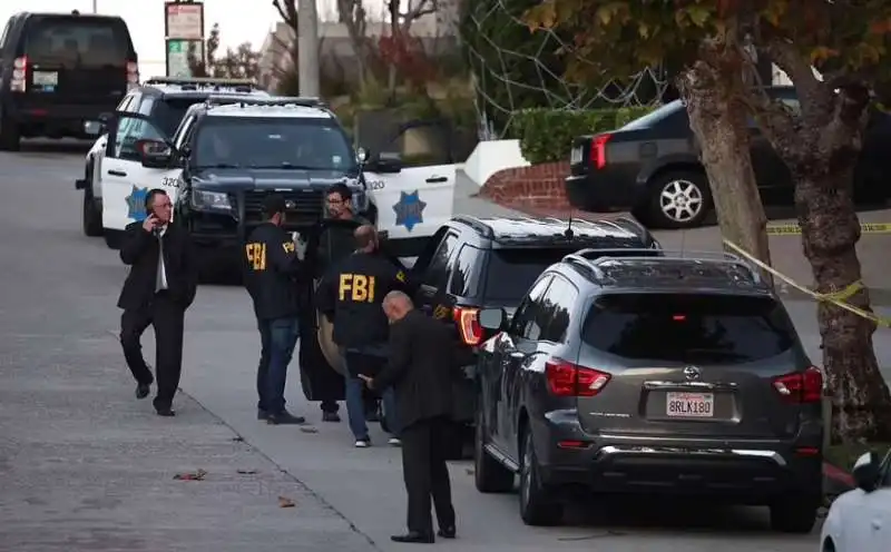 fbi a casa pelosi    1