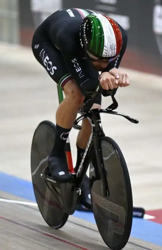 filippo ganna   record ora   2