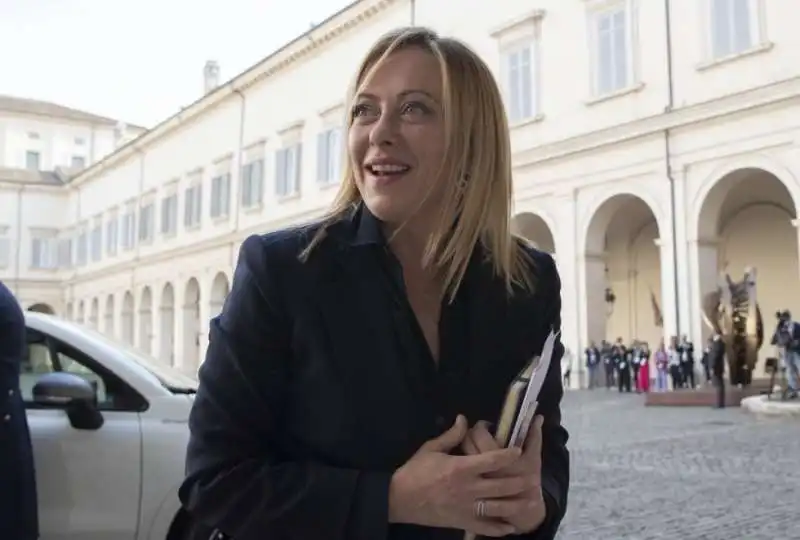 giorgia meloni al quirinale 