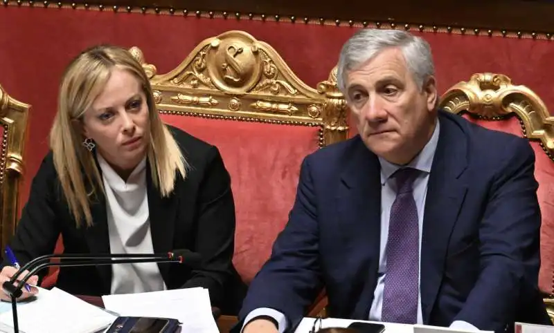 giorgia meloni  antonio tajani 2 