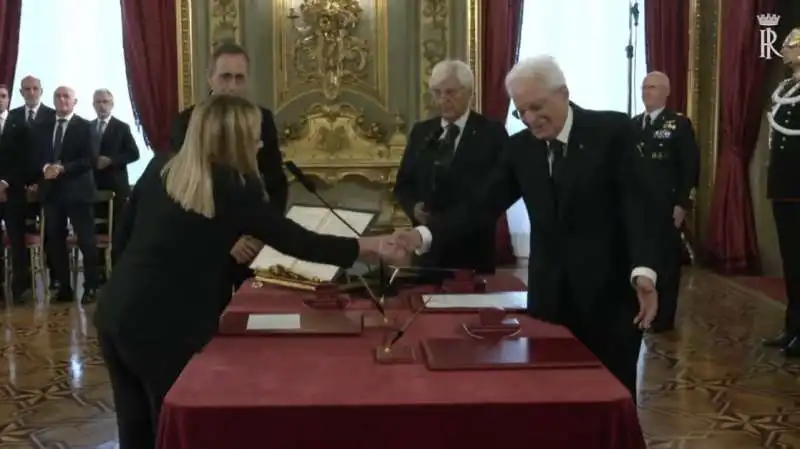 giorgia meloni sergio mattarella 1 