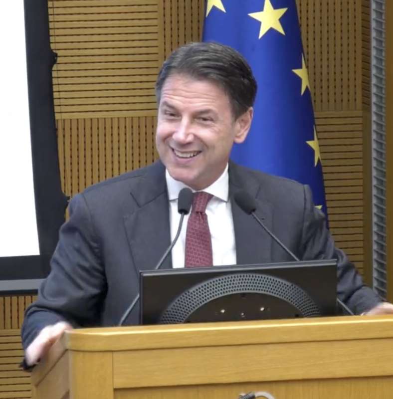 giuseppe conte incontra i neoletti m5s 5