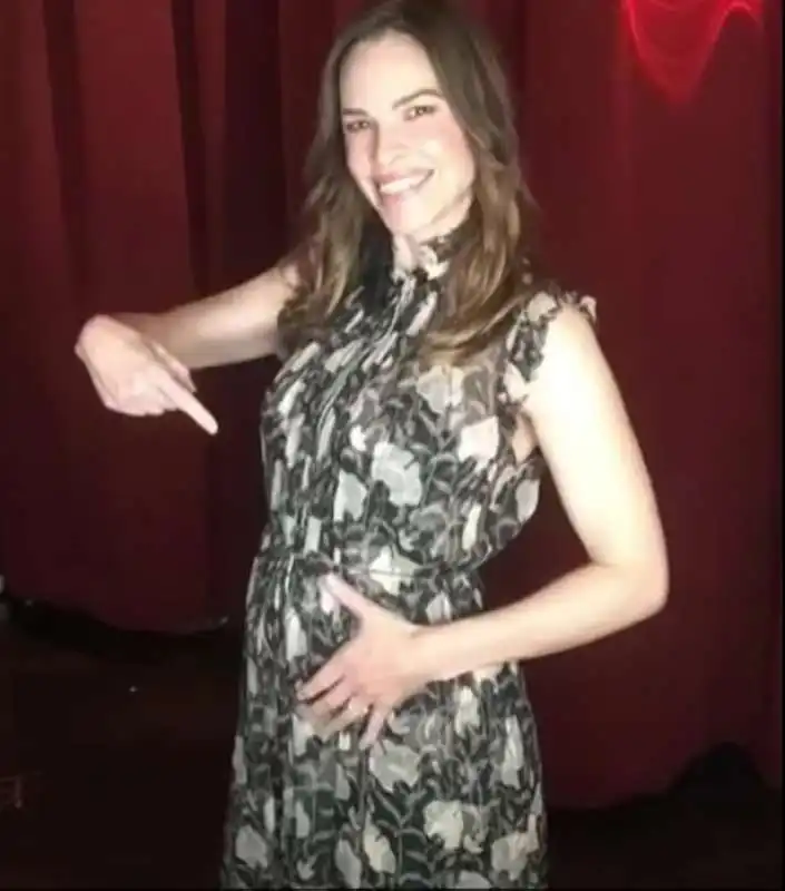 Hilary Swank annuncia la sua gravidanza 