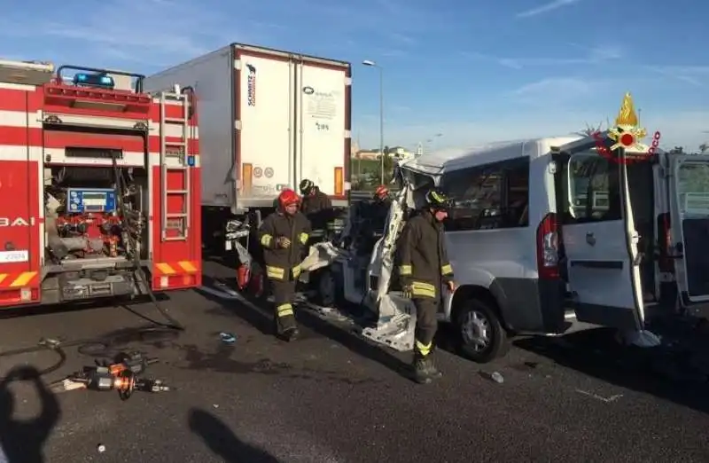 incidente a4 san dona di piave