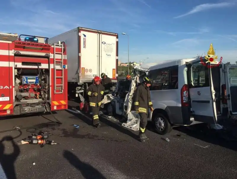 incidente a4   san dona di piave   5