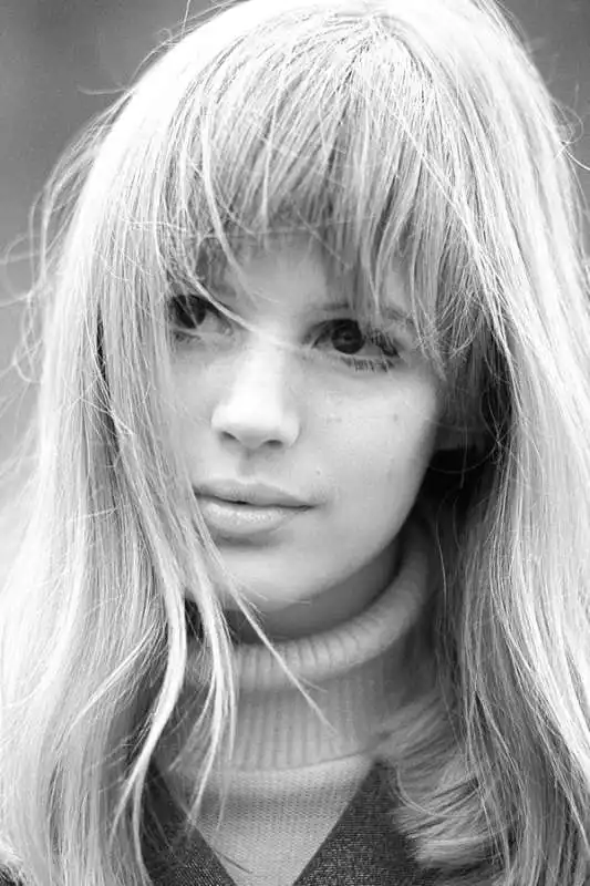 marianne faithfull 1