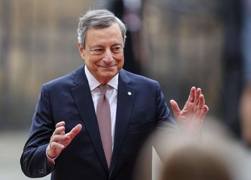 mario draghi a praga