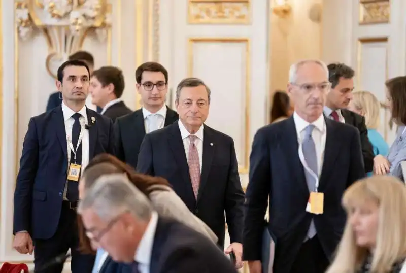 mario draghi a praga 