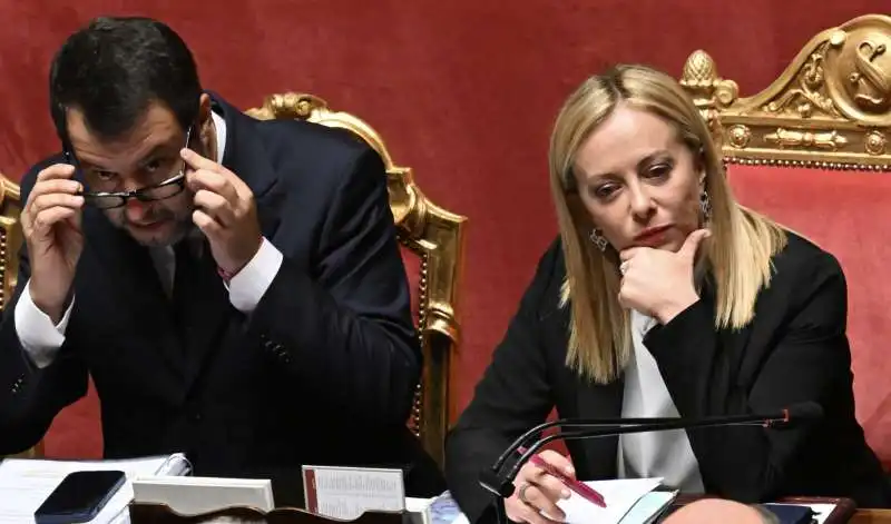 matteo salvini   giorgia meloni  al senato 