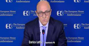 maurizio crozza enrico letta