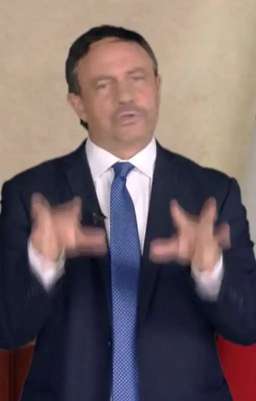 maurizio crozza imita matteo salvini   4