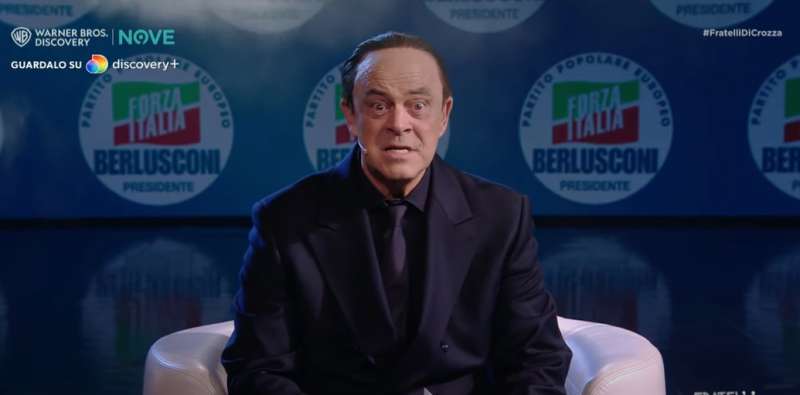 maurizio crozza imita silvio berlusconi 1