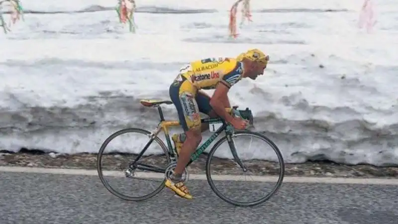 PANTANI GRAN SASSO