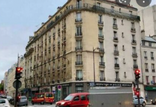 parigi cadavere ragazzina ritrovato in una valigia