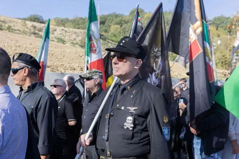 predappio, corteo degli arditi per il centenario marcia su roma   24