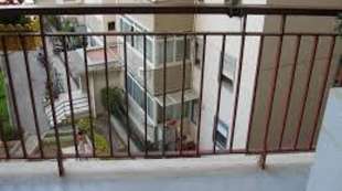 salerno bambina cade dal balcone di casa