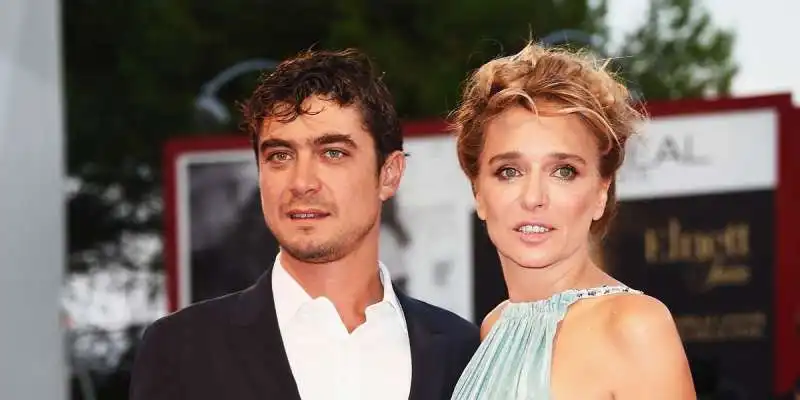 SCAMARCIO VALERIA GOLINO