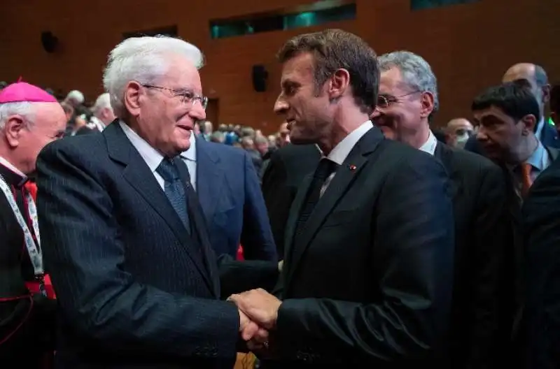 sergio mattarella emmanuel macron    meeting 'il grido della pace'   santegidio    3