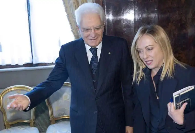 sergio mattarella giorgia meloni  