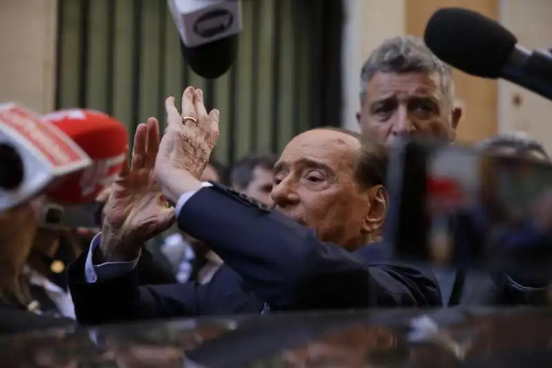 silvio berlusconi 4