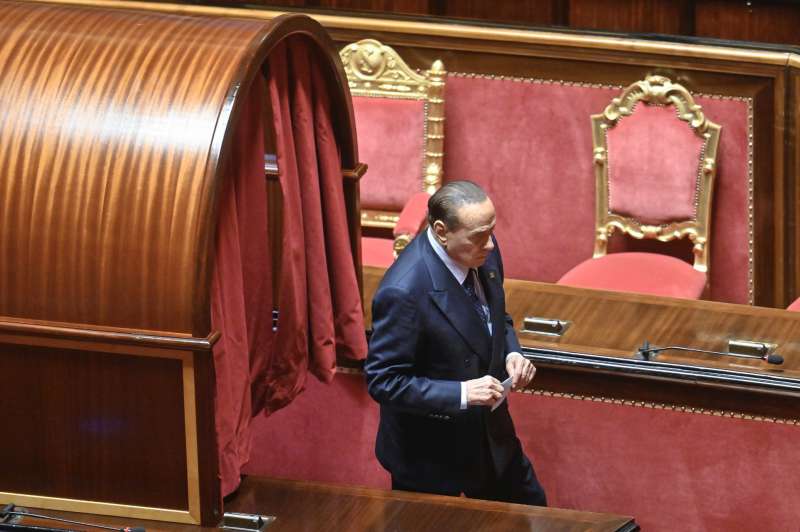 SILVIO BERLUSCONI AL SENATO