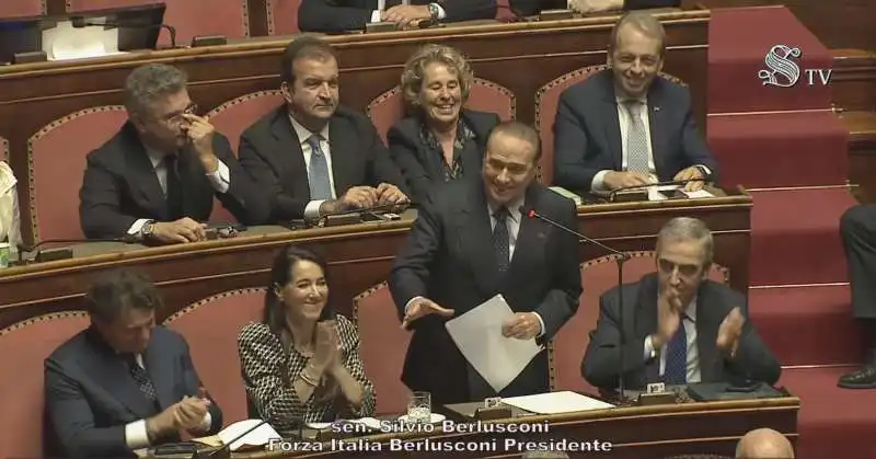 silvio berlusconi al senato   3