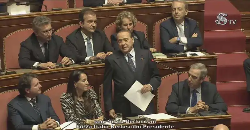 silvio berlusconi al senato   4