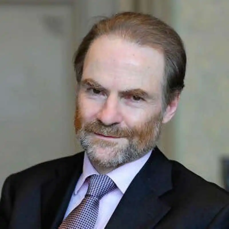 Timothy Garton Ash