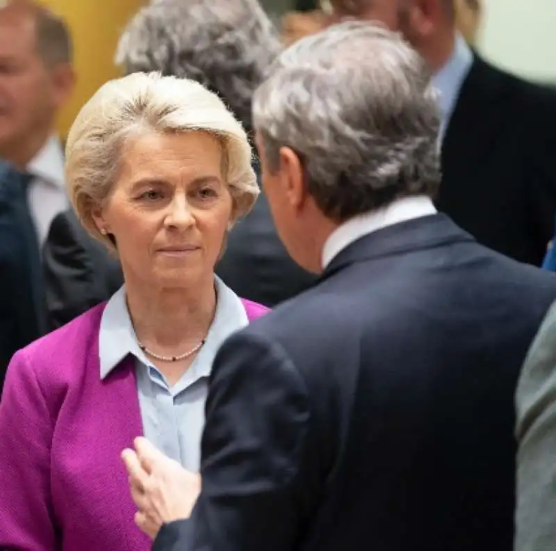 URSULA VON DER LEYEN MARIO DRAGHI 