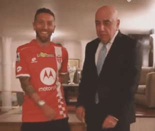 ADRIANO GALLIANI BALLA CON IL PAPU GOMEZ