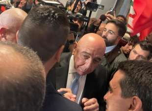 adriano galliani festeggia la vittoria alle suppletive di monza