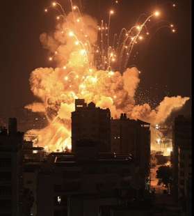 attacco israeliano contro gaza