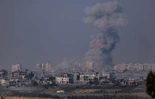attacco israeliano sulla striscia di gaza