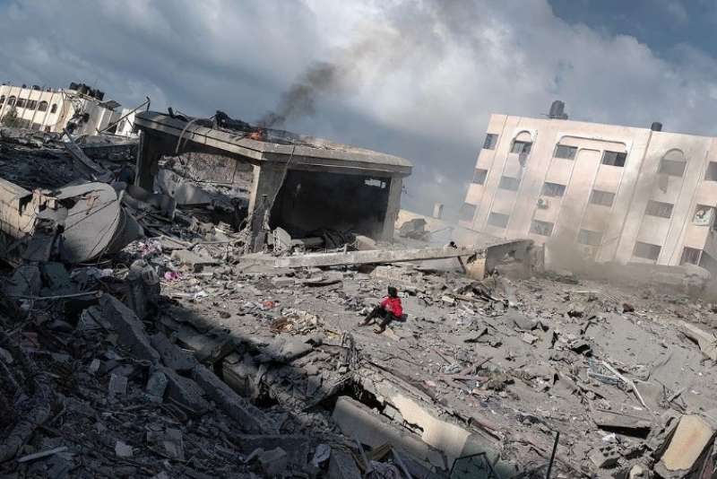 bombardamenti su gaza foto di motaz azaiza 1