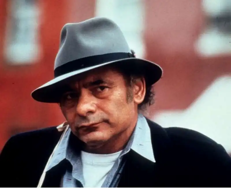 Burt Young 