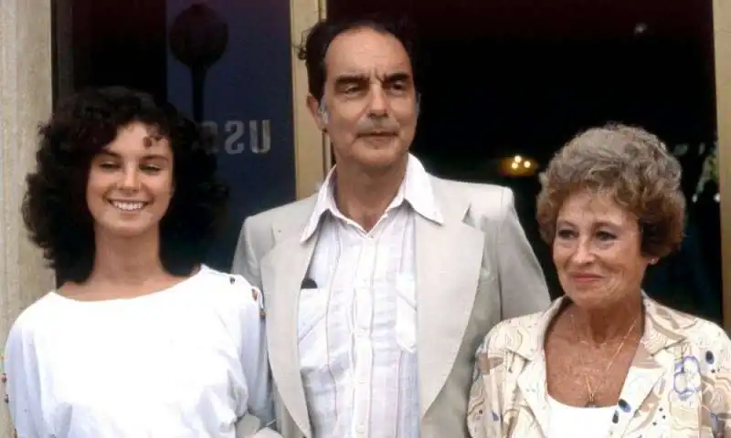 CALVINO E CHICHITA 