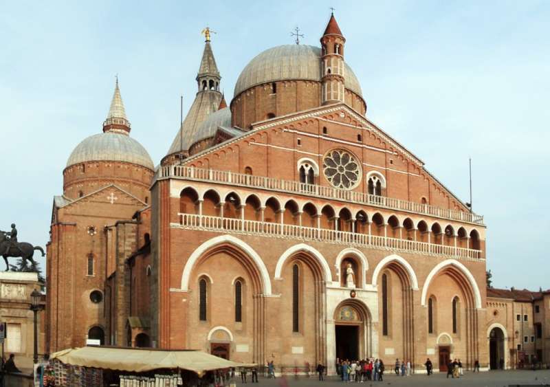 chiesa sant'antonio da padova 1