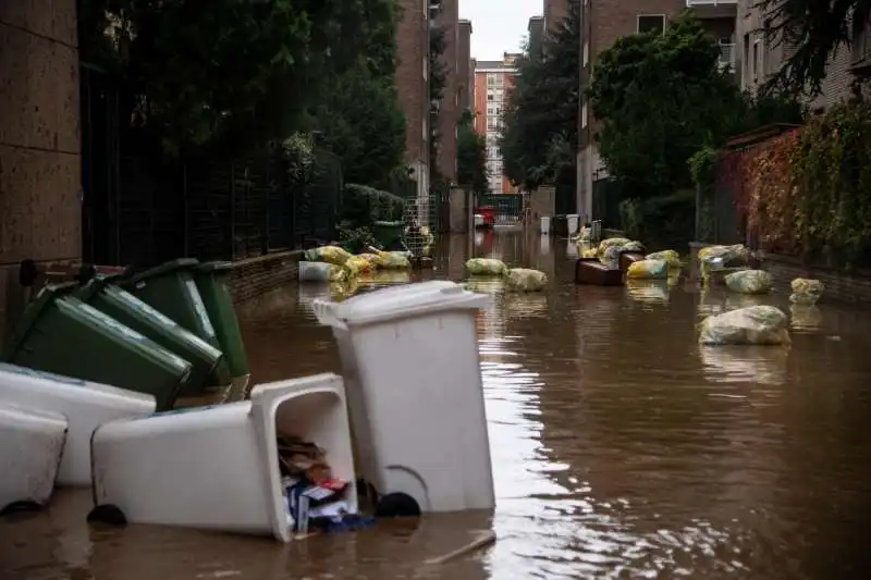 esondazione del fiume seveso a milano   23