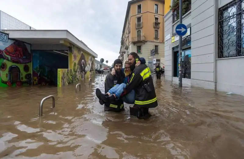 esondazione del fiume seveso a milano   43