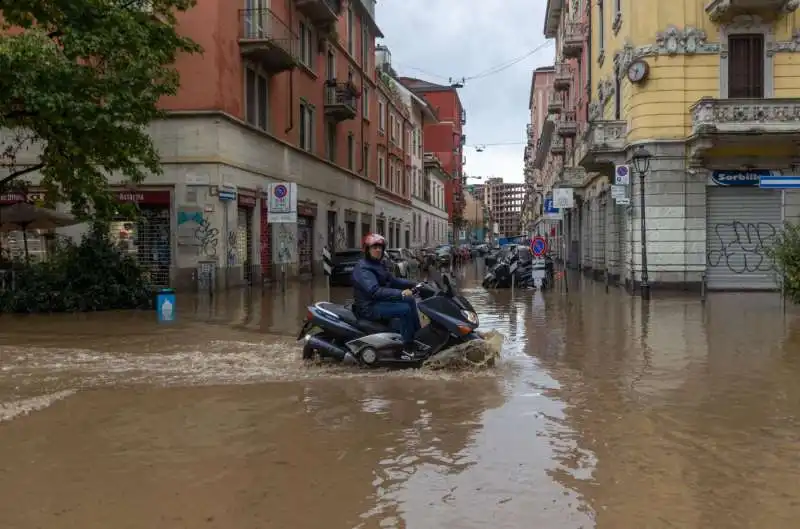 esondazione del fiume seveso a milano   49