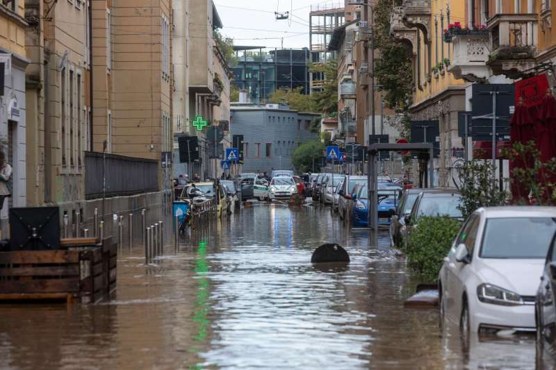 esondazione del fiume seveso a milano 61