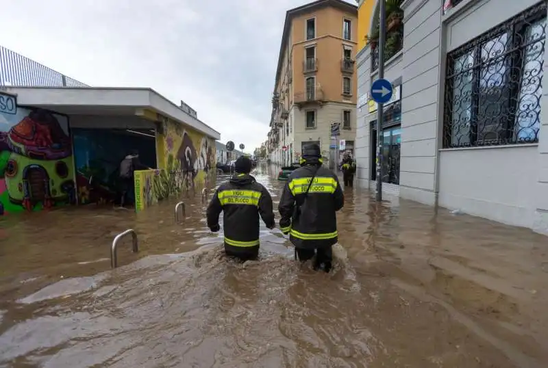 esondazione del fiume seveso a milano   75