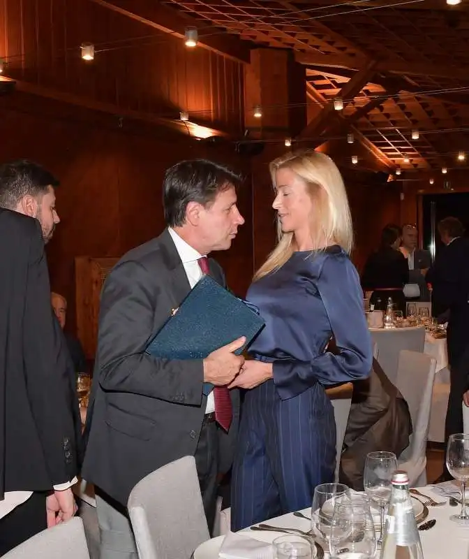 giuseppe conte  olivia paladino  foto di bacco