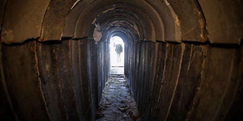 i tunnel scavati da hamas sotto il confine tra gaza e israele