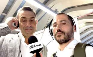 il generale roberto vannacci canta la locomotiva di guccini radio rock 7