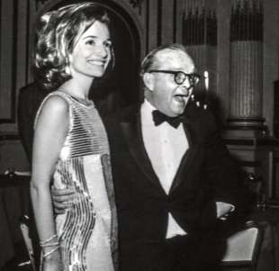 lee radziwill truman capote black & white ball