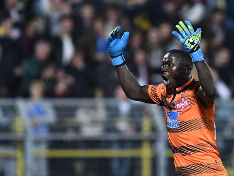 lys gomis 4