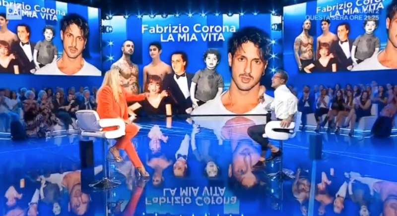 mara venier con fabrizio corona a domenica in