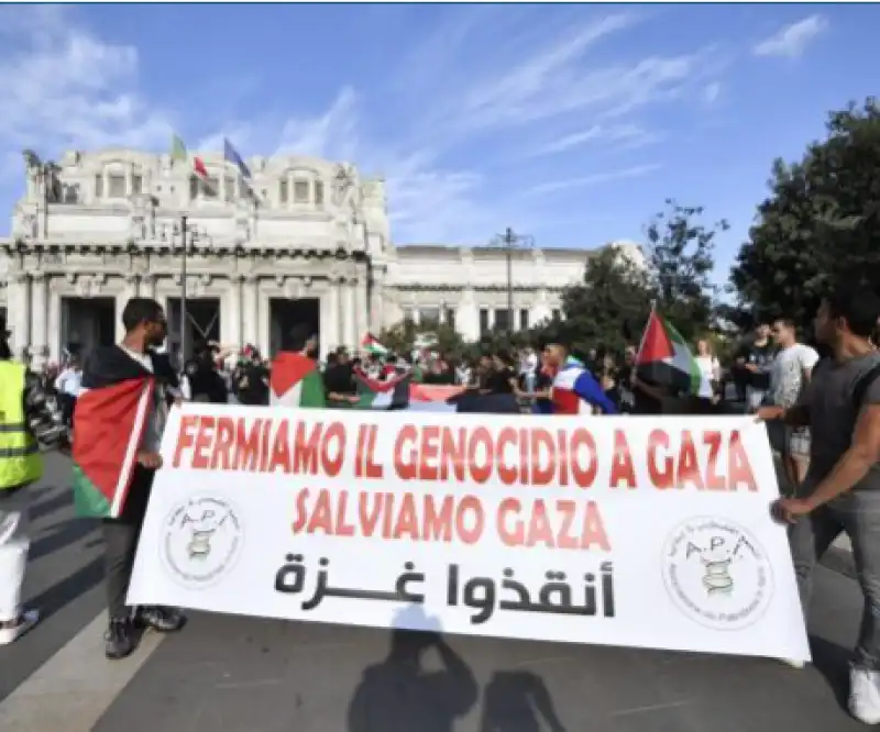 milano manifestazione pro palestina 