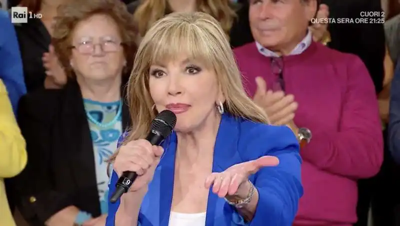 milly carlucci   